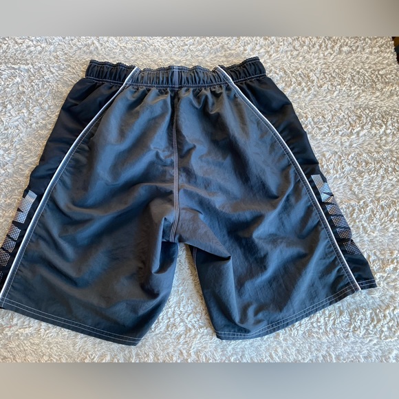 Nike: Athletic Shorts - Picture 9 of 13